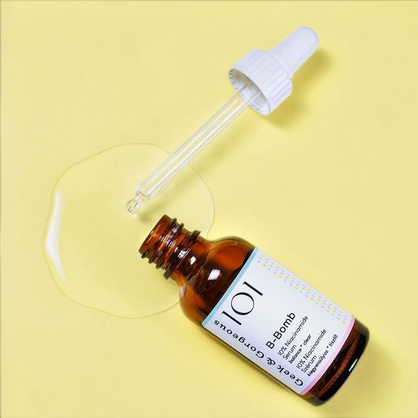 Сироватка з ніацинамідом Geek & Gorgeous B-Bomb 30 ml GG1004 фото