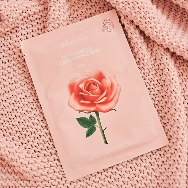 Тканинна маска для обличчя з екстрактом дамаської троянди JMsolution Glow Luminous Flower Firming Mask, 1шт JM1017 фото