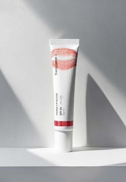 Бальзам для губ з SPF 50 кольору вишня Transparent-Lab TINTED LIPGLOSS SPF - CHERRY, 15 мл TL1019 фото
