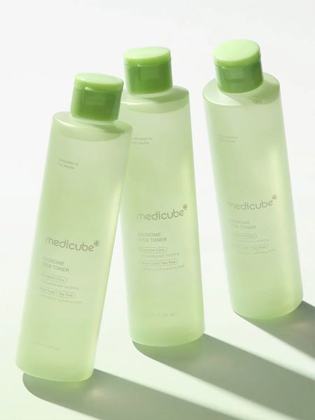 Заспокійливий тонер з екзосомами центели та чайним деревом Medicube Exosome Cica Toner, 210 мл MC1011 фото