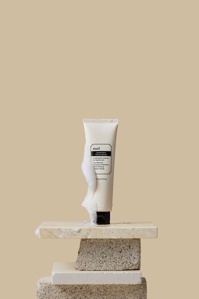 Засіб для делікатного очищення обличчя DEAR, KLAIRS Gentle Black Facial Cleanser DK1006 фото