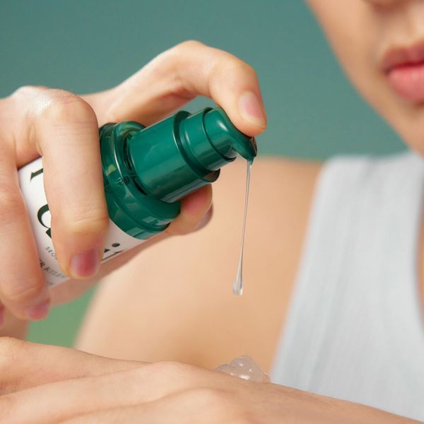 Заспокійлива сироватка з центеллою та ніацинамідом Purito Seoul Wonder Releaf Centella Serum 60 ml PU1019 фото