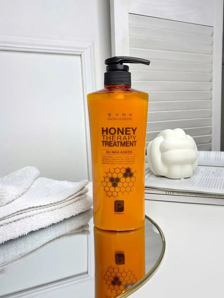 Daeng Gi Meo Ri Honey therapy treatment Кондиціонер для волосся 500 мл DGMR1009 фото