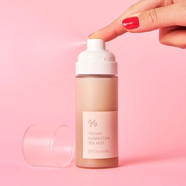 Веганський міст-спрей з екстрактом комбучі і чорного чаю Dr.Ceuracle Vegan Kombucha Tea Mist, 80 мл DRCEU1064 фото