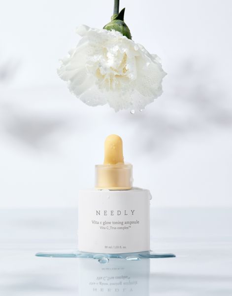 Тонізуюча сироватка вітаміном С для сяяння шкіри Needly Vita C glow toning ampoule, 30мл NE1016 фото