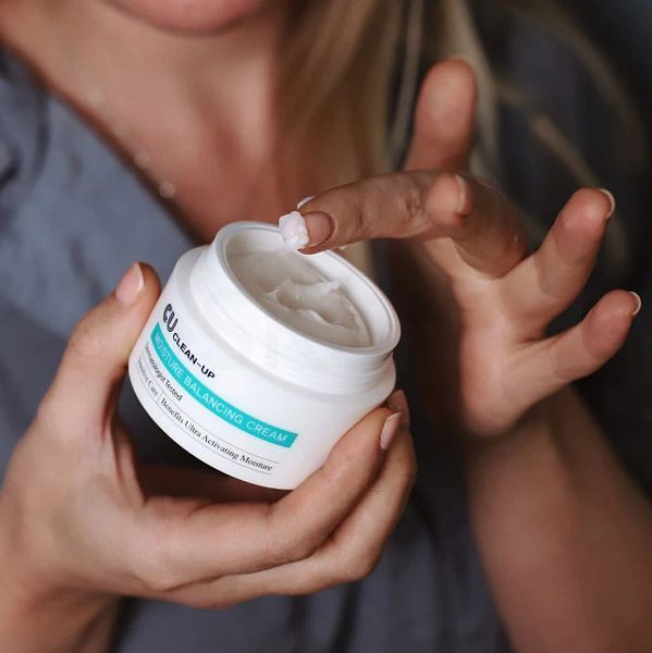 Ультра-зволожуючий крем на багатошаровій емульсії CU SKIN Clean-Up Moisture Balancing Cream Mini, 5 мл CU1009 фото