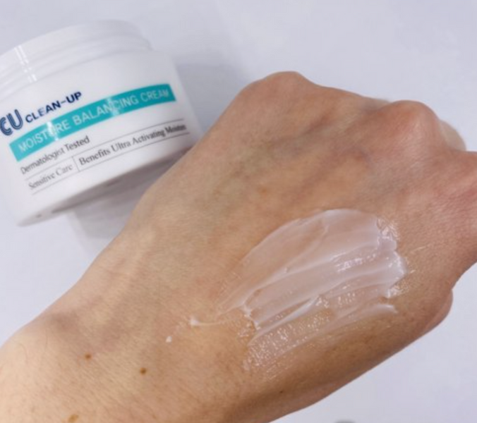 Ультра-зволожуючий крем на багатошаровій емульсії CU SKIN Clean-Up Moisture Balancing Cream Mini, 5 мл CU1009 фото