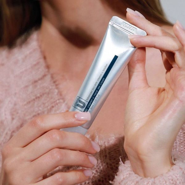 Крем-вуаль для рук з пептидами та волюфіліном CU SKIN Vitamin U Hand Veil Cream 30 г CU1067 фото