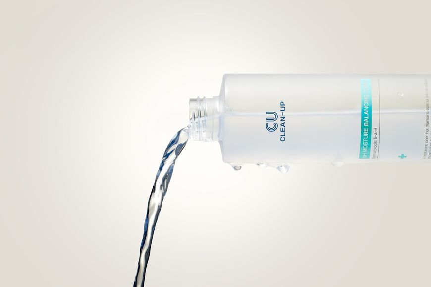 Балансуючий тонер CU SKIN Clean-Up pH Moisture Balancing Toner 200 мл CU1020 фото