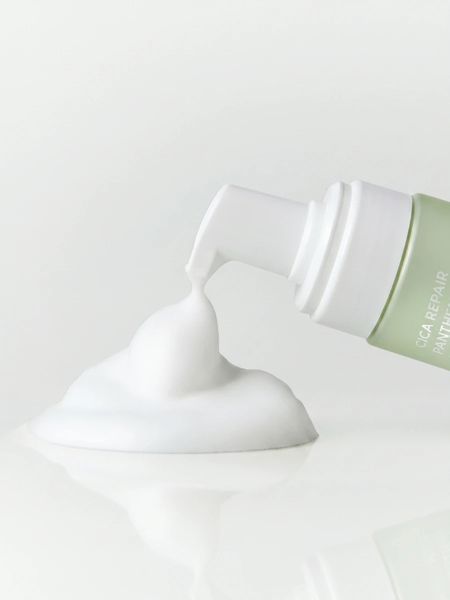 Пінка для вмивання з центелою та пантенолом Arocell Cica Repair Panthenol Whipped Cleanser, 160 мл ARO1015 фото