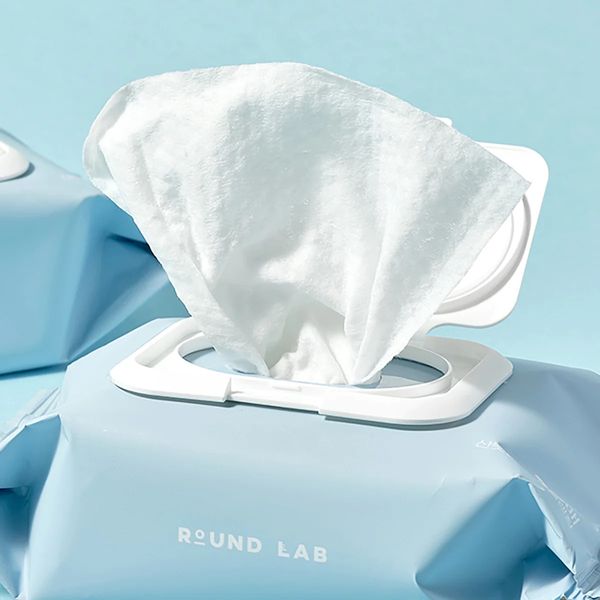 Очищувальні серветки для зняття макіяжу та СПФ Round Lab 1025 Dokdo Cleansing Tissue RL1002 фото