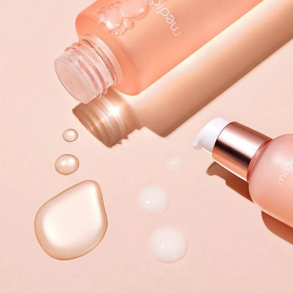 Зволожувальний тонер з колагеном та гіалуроновою кислотою Medicube Triple Collagen Toner MC1006 фото