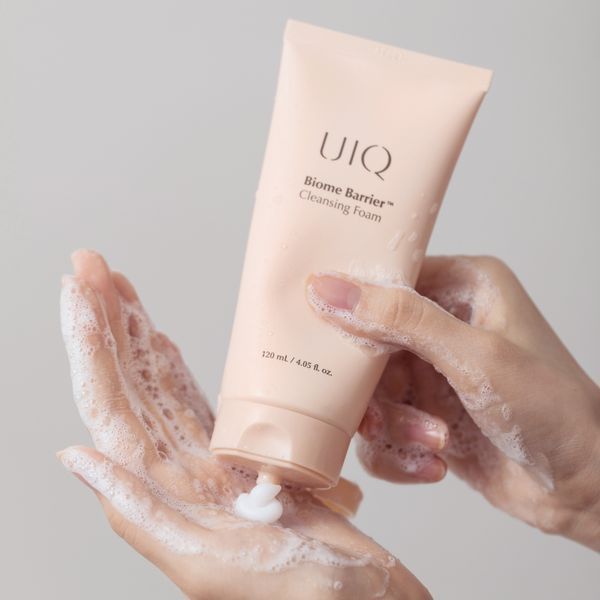 Пінка для умивання UIQ Biome Barrier&trade; Cleansing Foam 120 ml UIQ1010 фото