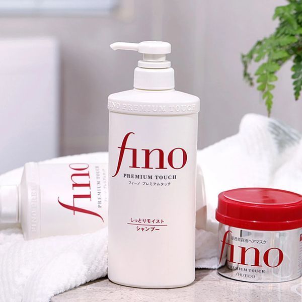 Відновлювальний шампунь для волосся Fino Premium Touch Shampoo 550 мл FN1002 фото