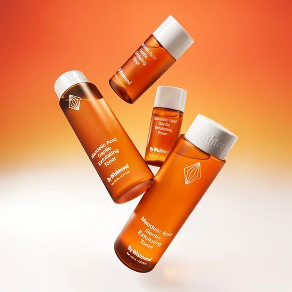 Тонер з мигдалевою кислотою BY WISHTREND Mandelic Acid Gentle Exfoliating Toner 150 мл BW1018 фото
