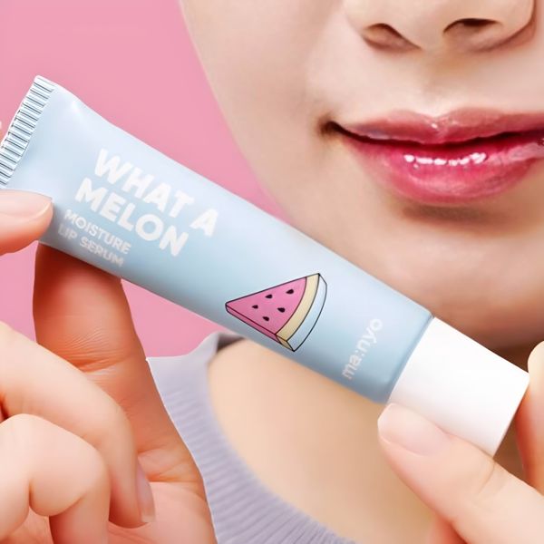 Сироватка для губ зволожувальна з кавуном Manyo What A Melon Moisture Lip Serum 10 ml MA1003 фото