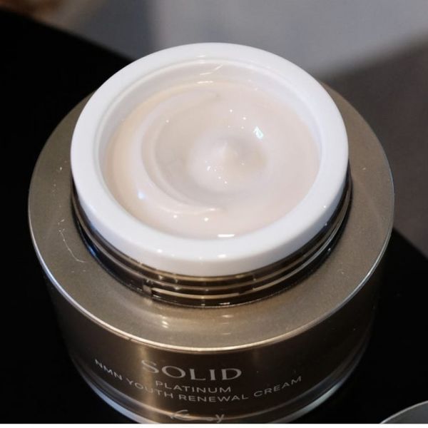 Інтенсивний оновлюючий та ущільнюючий крем KOY Solid Platinum NMN Youth Renewal Cream 50 мл KO1001 фото